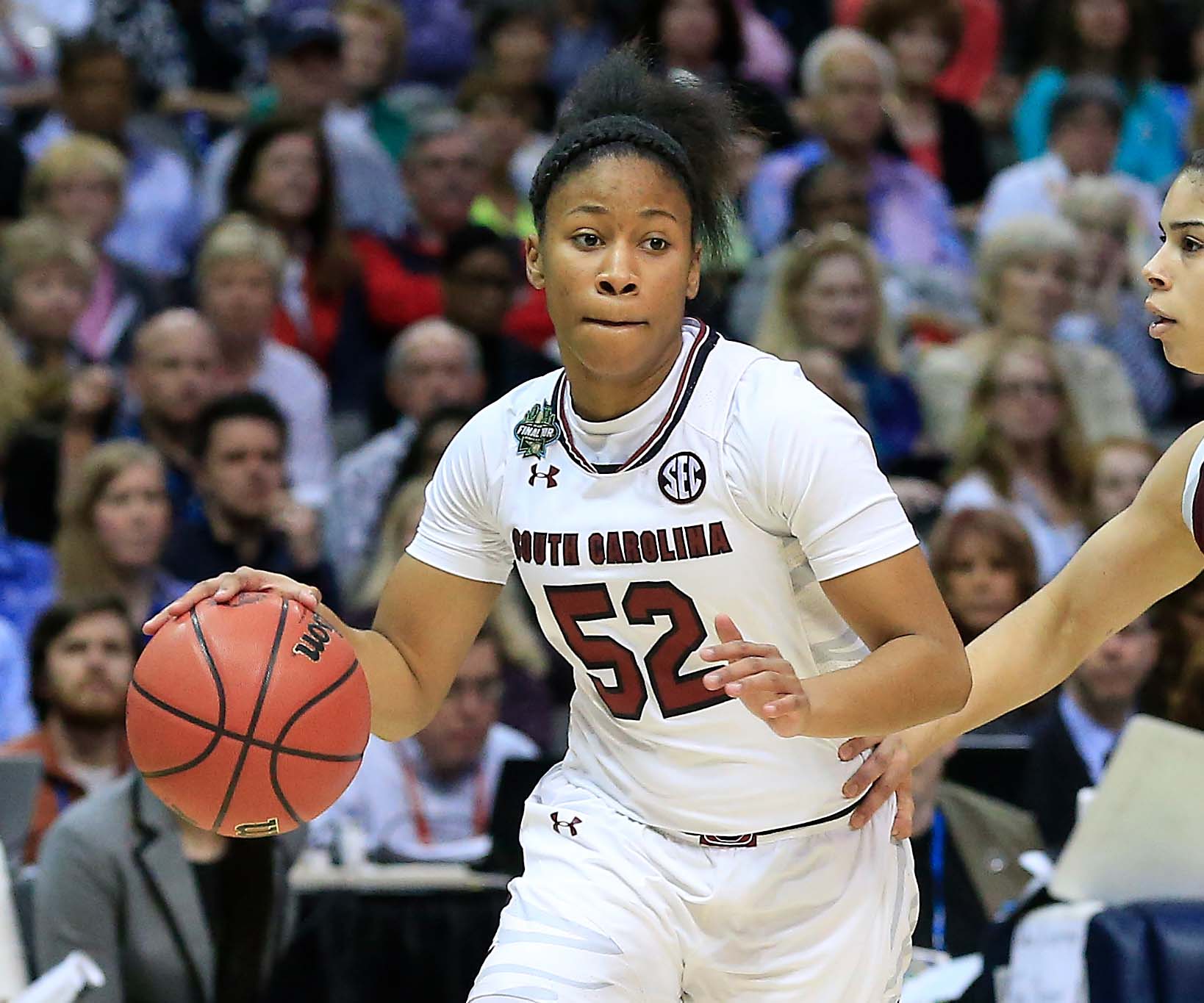Tyasha Harris' Throwback Style At Point Guard Is Refreshing